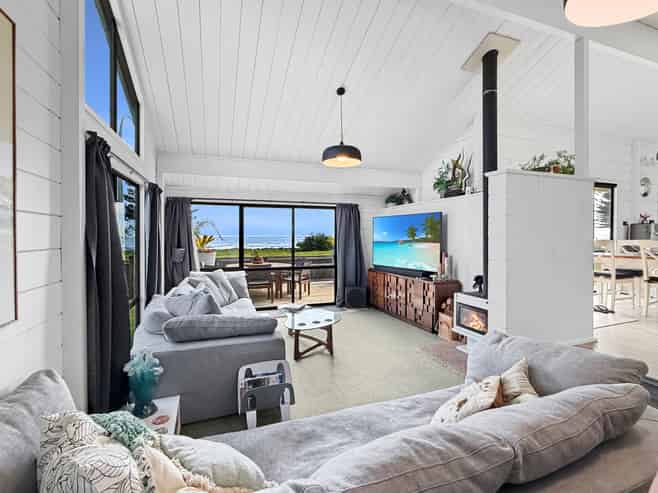 174 Ocean Road, Ohope