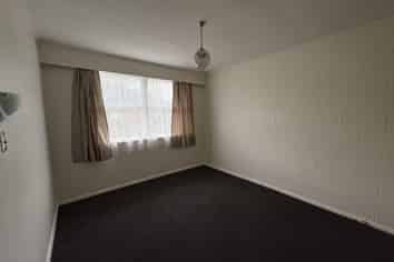 8A Sandleigh Road, Hamilton Lake