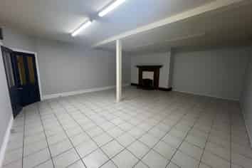 CONVENIENT CENTRAL STORAGE
