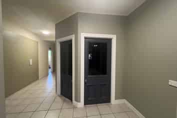 CONVENIENT CENTRAL STORAGE
