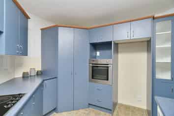 4 Riegler Place, Belfast