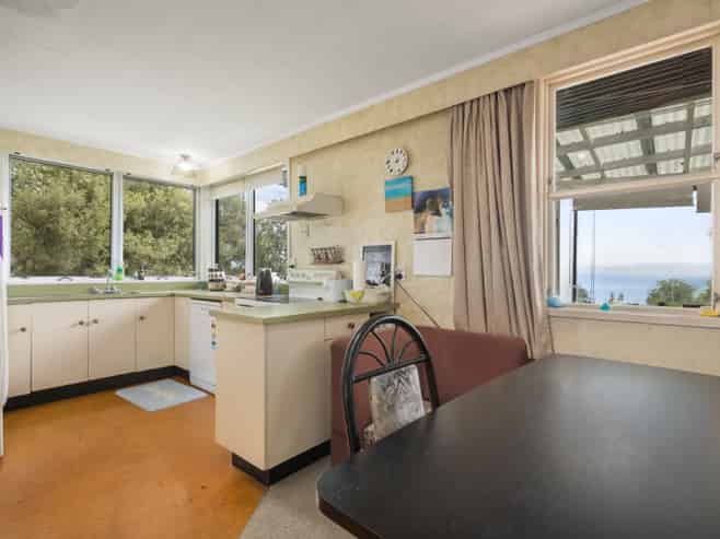 10 Adams Rd, Thornton Bay