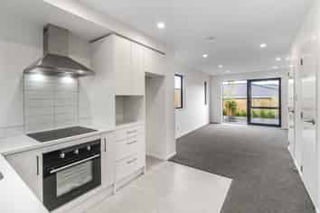 13 Raupeti Lane, Henderson