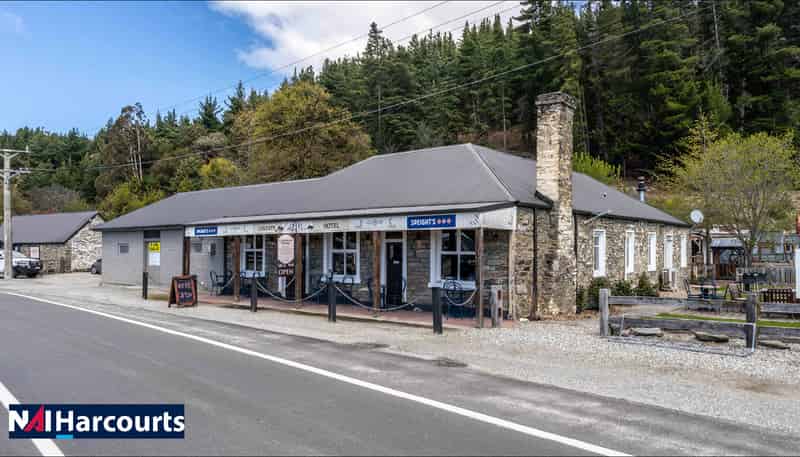 Luggate Hotel, Luggate