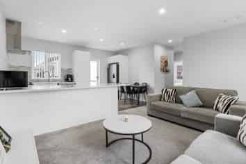 1/17 Puhinui Road, Papatoetoe