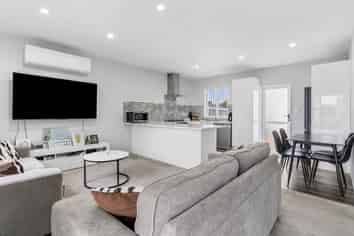 1/17 Puhinui Road, Papatoetoe