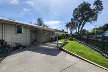 71B McFarlane Street, Oakura