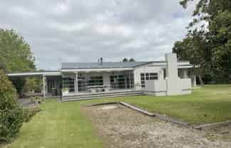 261 Airfield Road, Ardmore