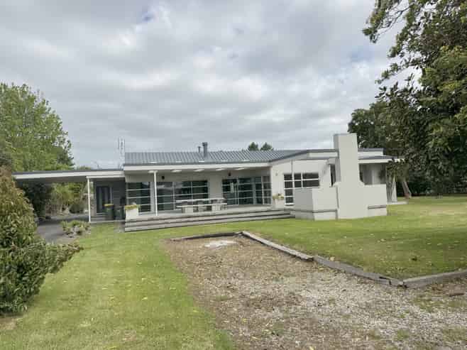 261 Airfield Road, Ardmore