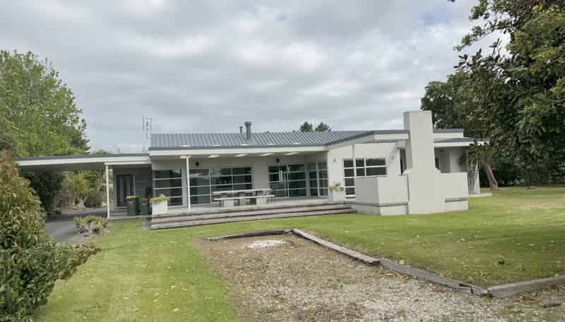 261 Airfield Road, Ardmore