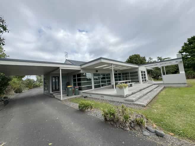 261 Airfield Road, Ardmore