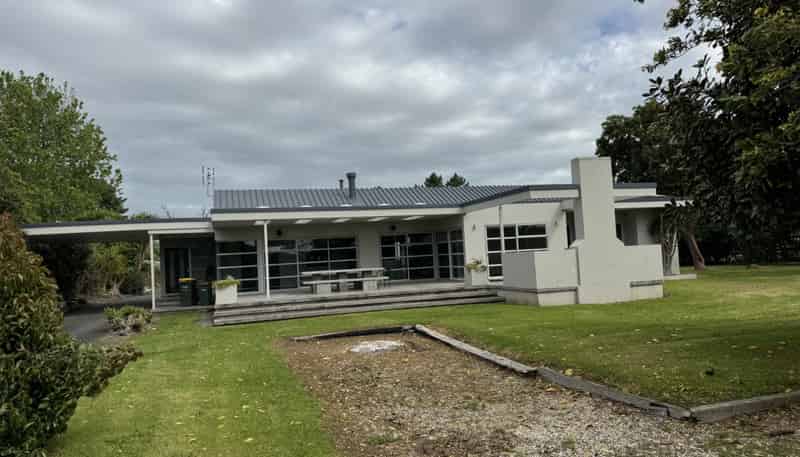 261 Airfield Road, Ardmore
