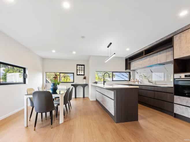 10B White Heron Drive, Massey