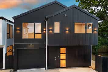 4D Fratley Avenue, Farm Cove
