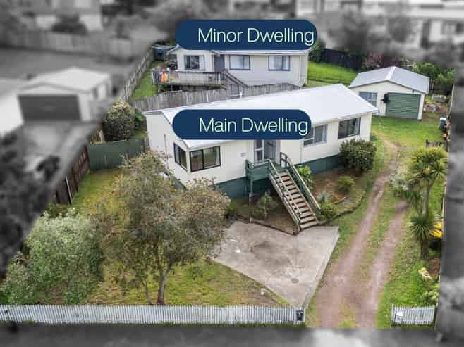 5 & 5A Trengove Place, West Harbour