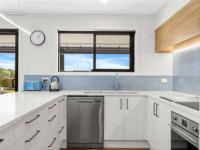 1B Riverdale Place, Amberley