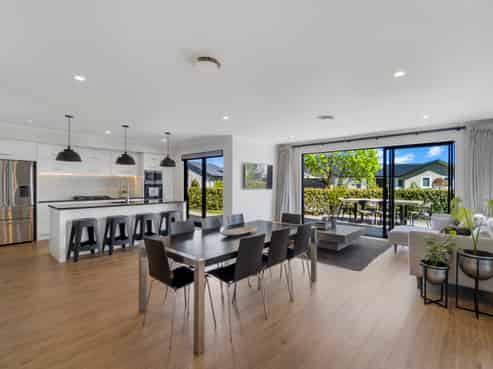 52 The Esplanade, Pegasus