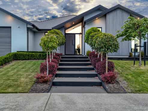 52 The Esplanade, Pegasus