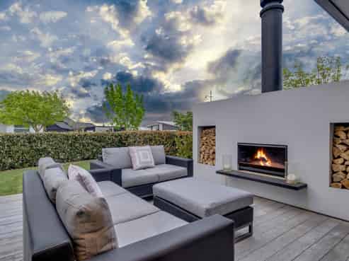 52 The Esplanade, Pegasus