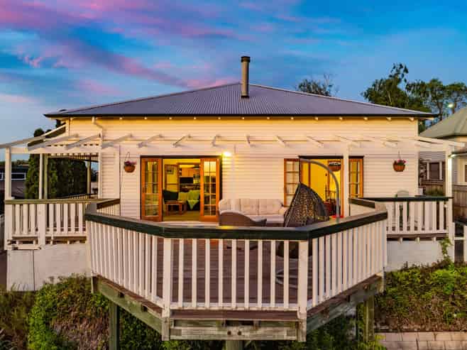 7 Lucy Road, Bluff Hill
