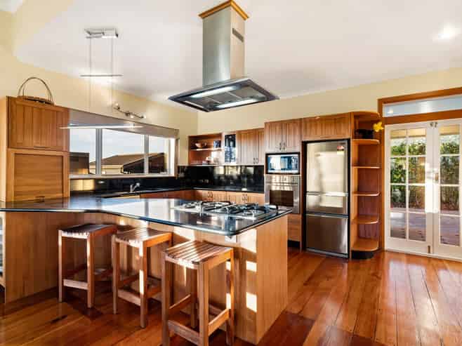 7 Lucy Road, Bluff Hill