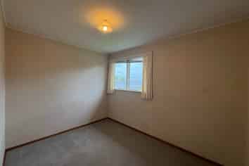 52 Aeroview Drive, Beach Haven