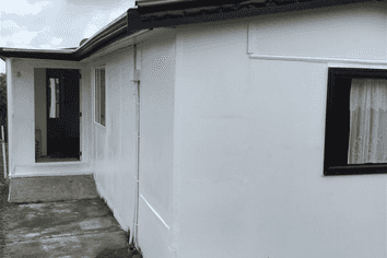 205 Hillsborough Road, Hillsborough