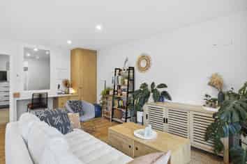 Apartment/57 Manor Place , Dunedin Central