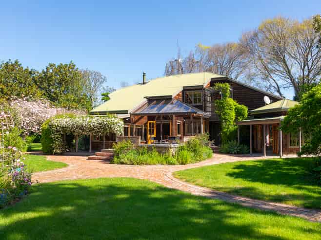 374 Papatu Road, Manutuke