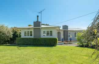 27 Roberts Road, Masterton