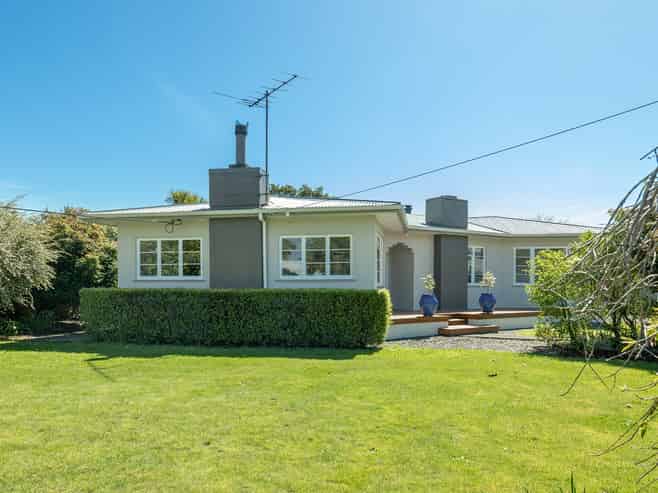 27 Roberts Road, Masterton