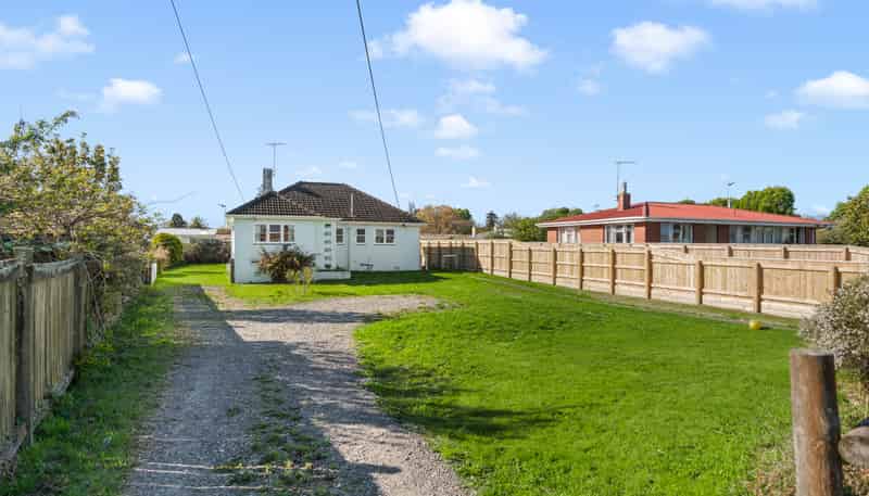 42 Harley Street, Masterton