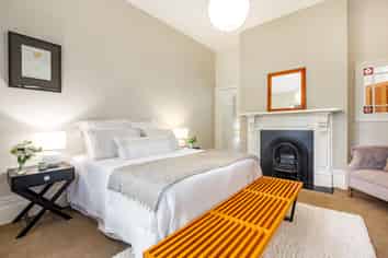 12 Tinakori Road, Thorndon