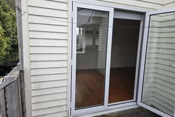 D/20 KOHEKOHE STREET, New Lynn