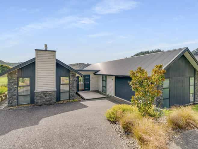 116 Augusta Drive, Pauanui