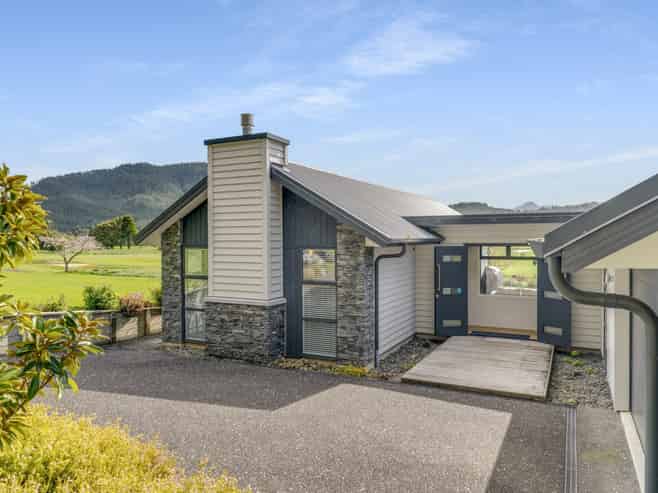 116 Augusta Drive, Pauanui