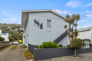 6/84 Freyberg Street, Lyall Bay