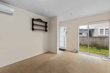 6/84 Freyberg Street, Lyall Bay