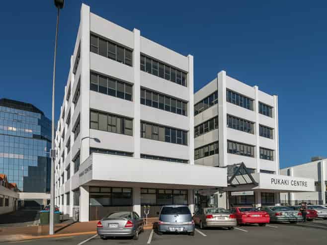 Ground floor office spaces for lease