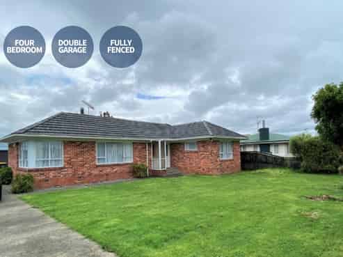 8 Hunua Road, Papakura