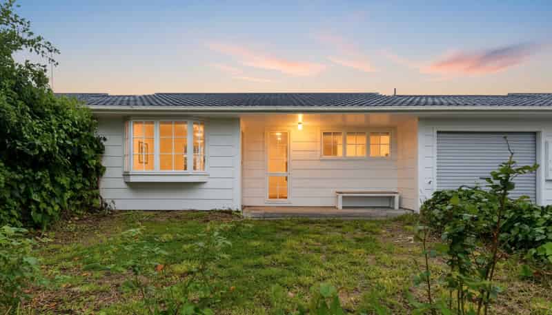6A Peakes Road, Saint Johns Hill