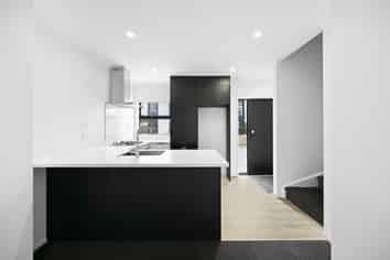 6/8 Ngaere Avenue, Chartwell