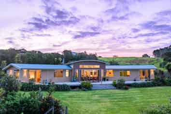 6 Cullen Road, Waipu