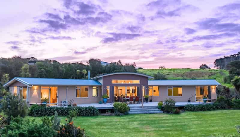 6 Cullen Road, Waipu
