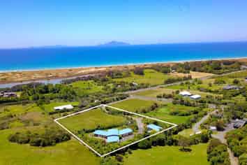 6 Cullen Road, Waipu