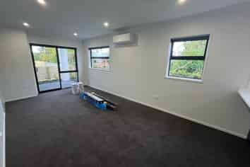 4/8 Ngaere Avenue, Chartwell