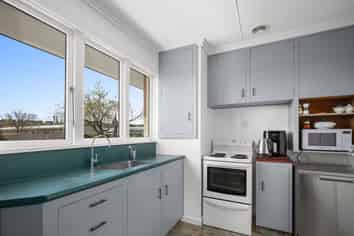 67 Royal Terrace, Alexandra