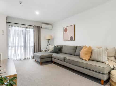 4/94 Glengarry Road, Glen Eden