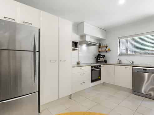 4/94 Glengarry Road, Glen Eden