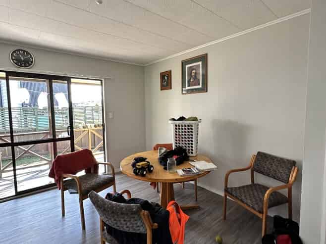75B Taharepa Road, Hilltop